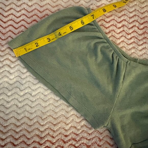 American Eagle Green Short Sleeve Off The Shoulder Top Blouse - Size Medium - Picture 8 of 9
